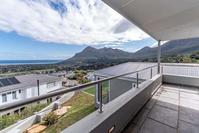 5 Bedroom Property for Sale in Belvedere Western Cape